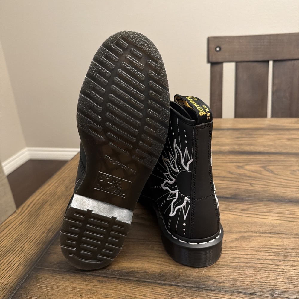 DR. MARTENS 41813001 GENIX_NAPPA_1460_SOLAR_FLAIRE_BLACK 2025 Woman's 11 …G4 - Picture 6 of 6